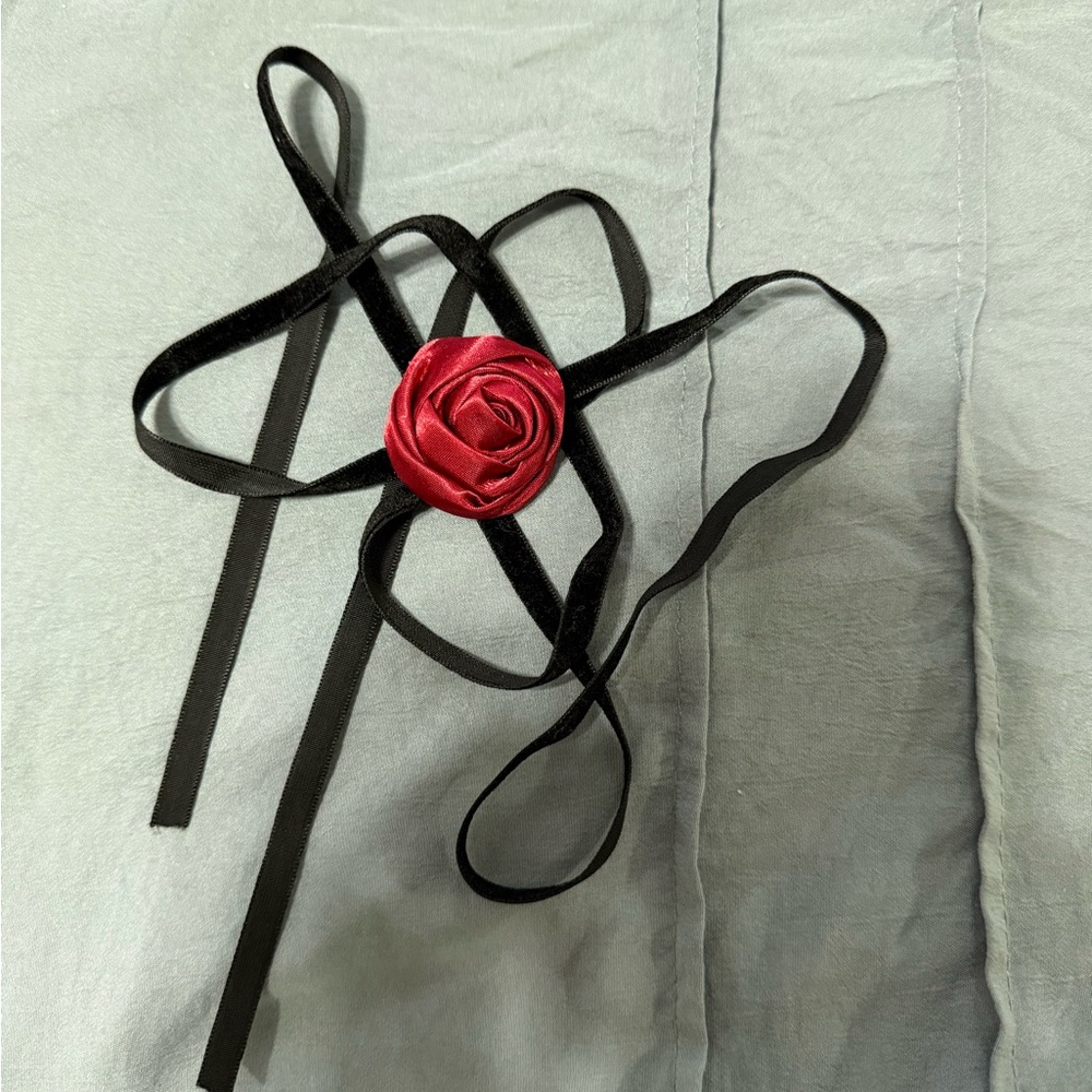 iHeartRaves Black Floral Embroidered Set W/ Flower Choker (SOLD) - Picture 3 of 8